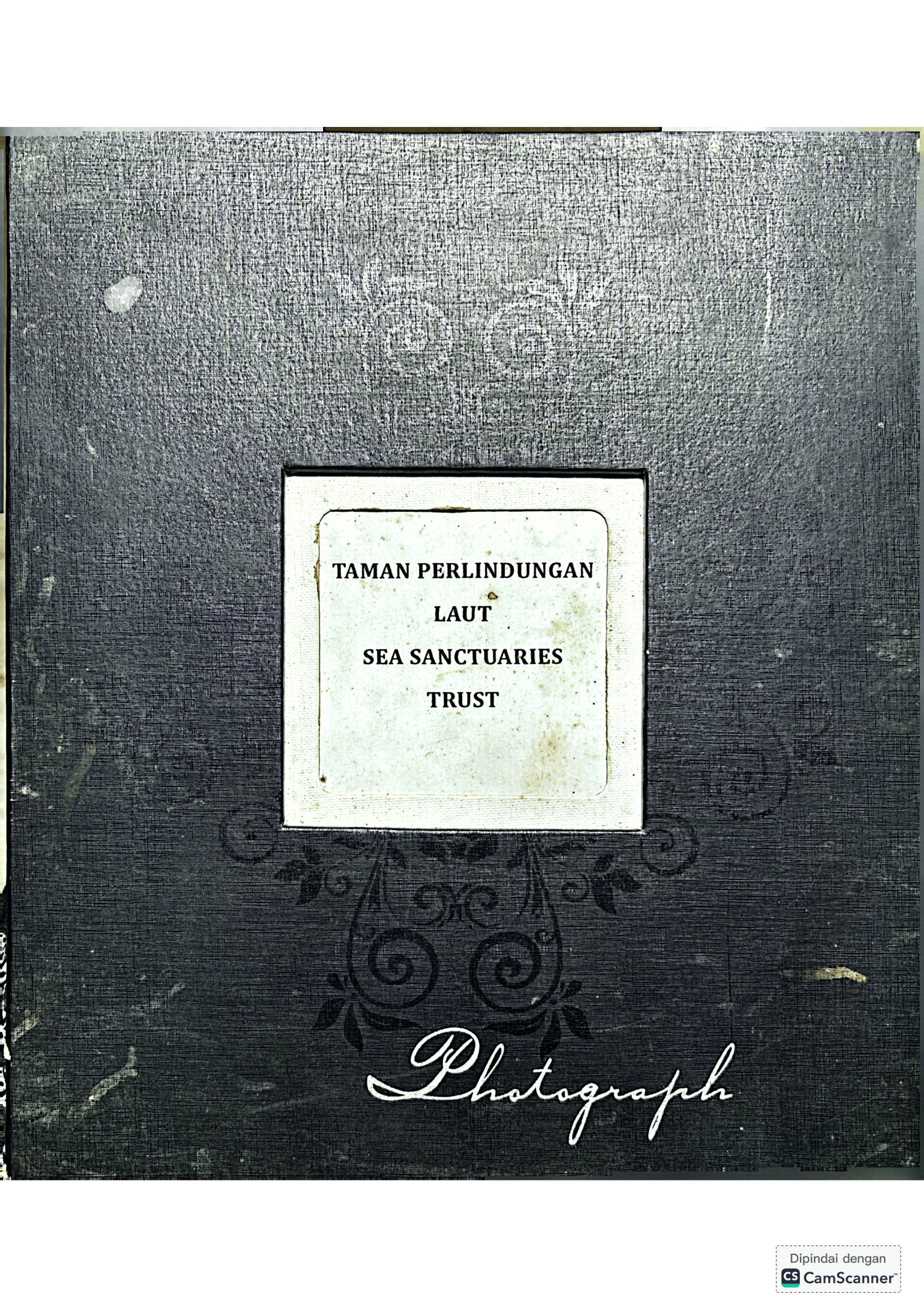 Buku Album Saukabu